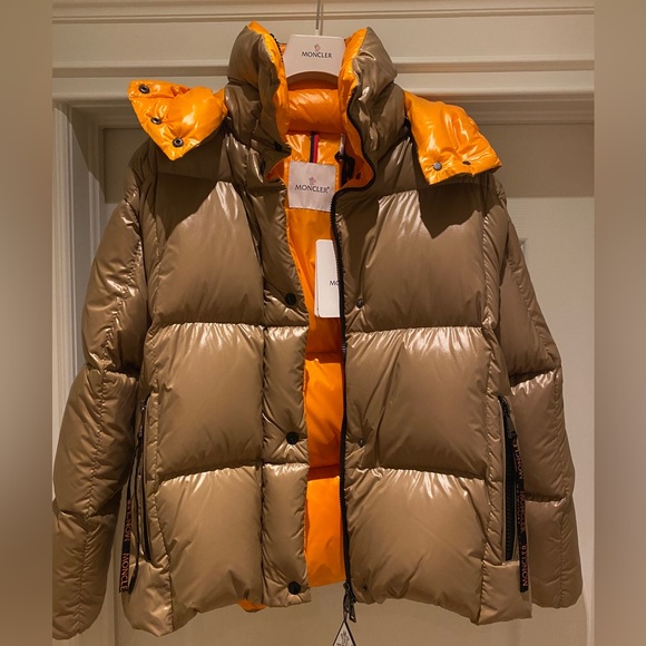 Moncler Down Jacket- Parana Giubbotto * Brand NEW * (Women) size 1 - Picture 5 of 15
